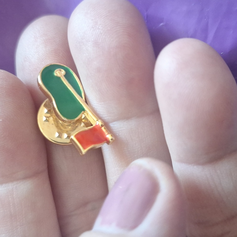 New gold red green,Golf brooch golf